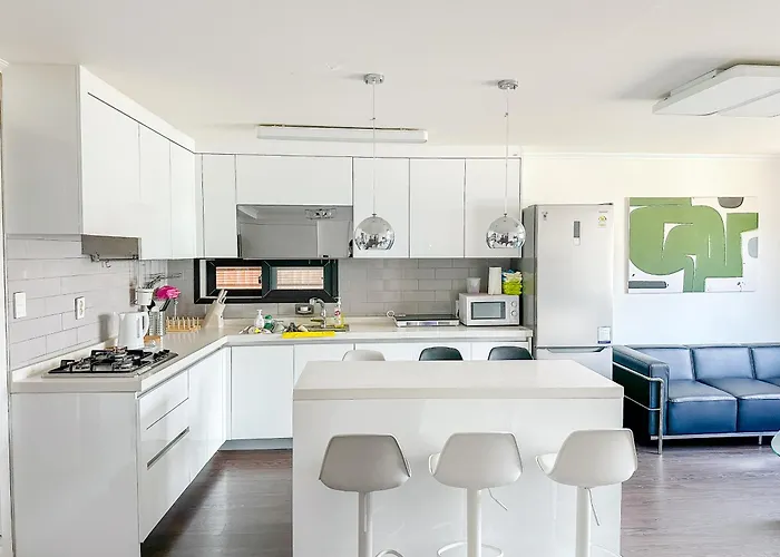 3br Jong-ro Family House, 4beds, 6 People 公寓
